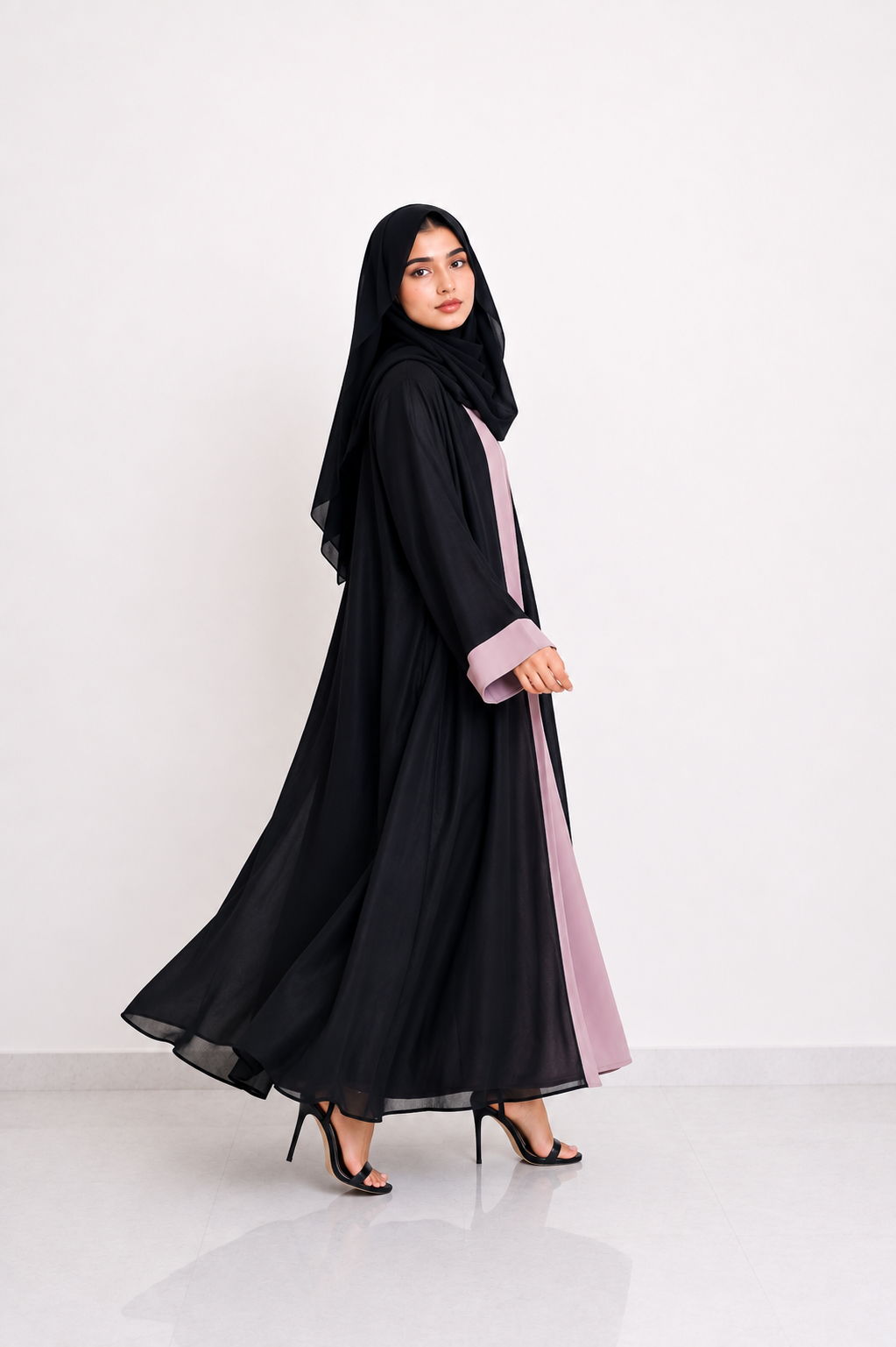 NAAZ - Two layer Abaya ( Inner + Coat )