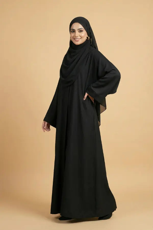 Alaya Black