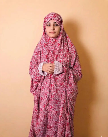 Premium Namaz Chadar with Lace Sleeves