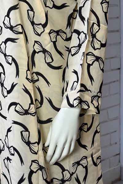 Malmal Bloom Soft Cream Abaya | Printed Front-Open