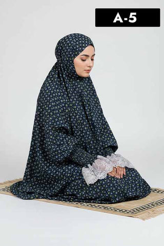 Premium Namaz Chadar with Lace Sleeves - 