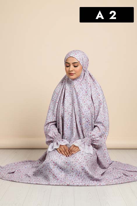 Premium Namaz Chadar with Lace Sleeves - 