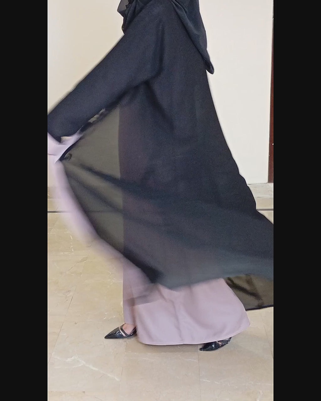 NAAZ - Two layer Abaya ( Inner + Coat )