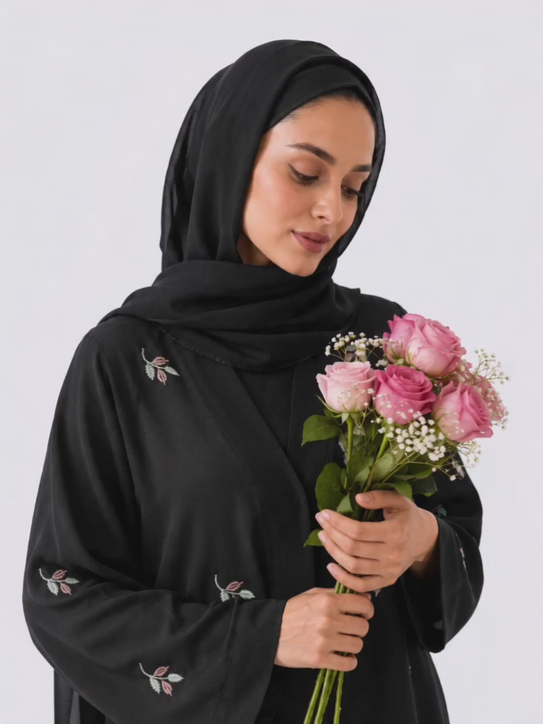 Leafy Black  | Embroidery Front-Open