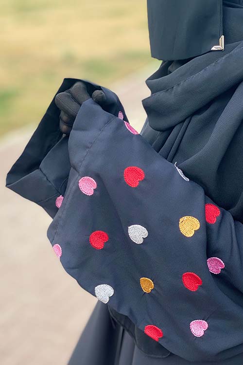 Qalb - Heart Embroidered Abaya - 