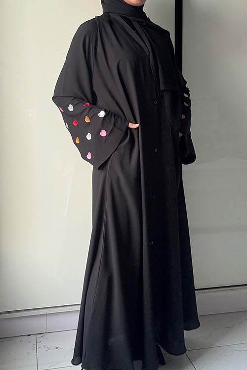 Qalb - Heart Embroidered Abaya - 
