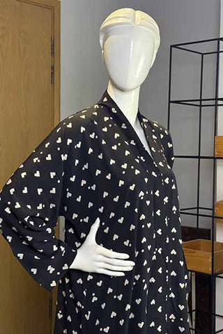 White Qalb Black Abaya | Printed Front-Open